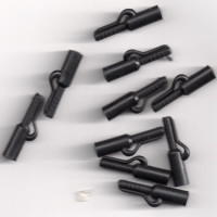 RUBBER CARP SAFETY LEAD CLIPS ( BLACK ) Pack of 10 (approx) (made in uk)